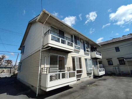 カ－サデソル守山Ｂ棟外観写真