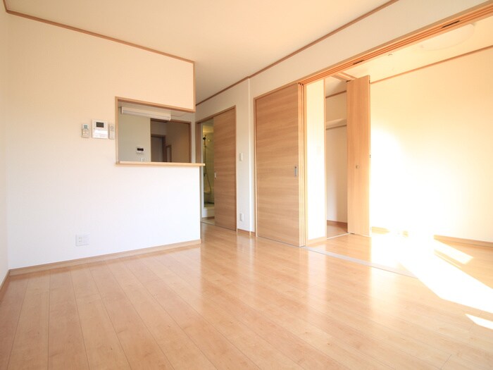 物件内観写真7　(居室)