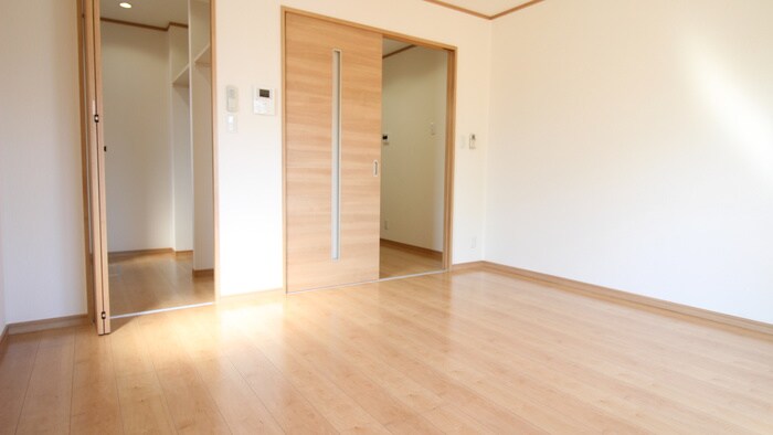 物件内観写真17　(居室)