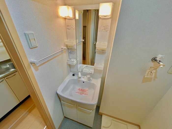 物件内観写真11　(洗面)