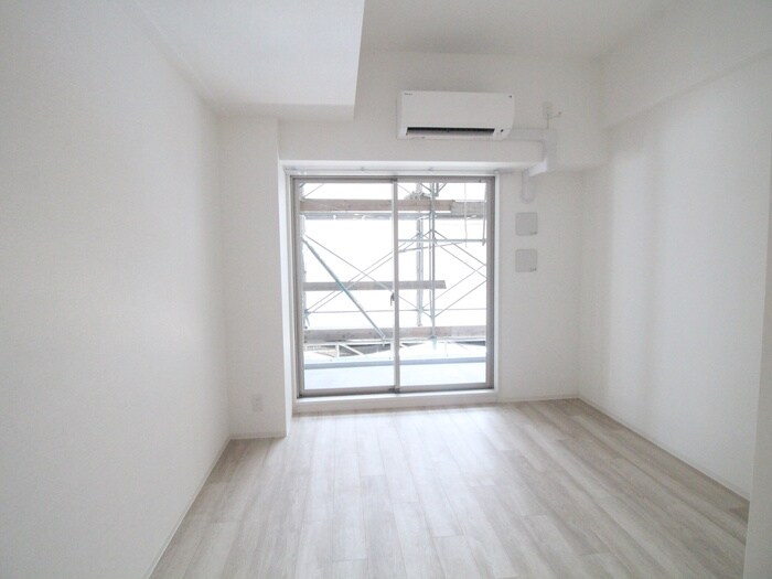 物件内観写真19　(居室)