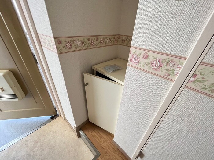 物件内観写真17　(靴箱)