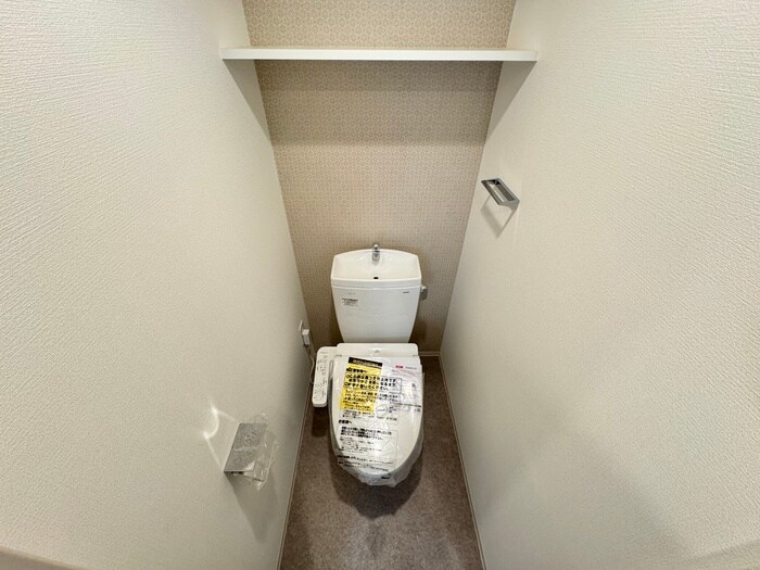 物件内観写真11　(トイレ)
