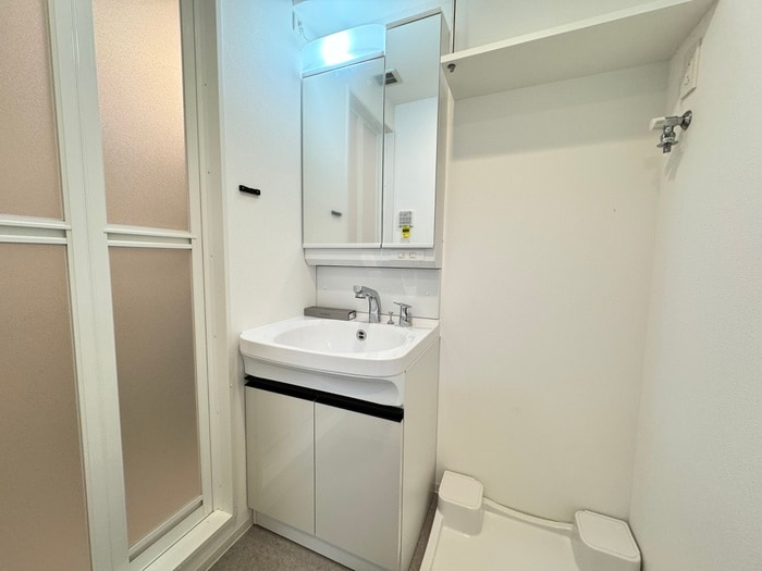 物件内観写真12　(洗面)