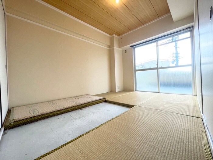 物件内観写真12　(居室)