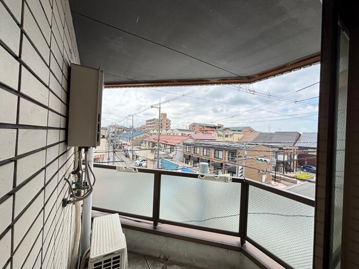 物件内観写真13　(室内からの展望)