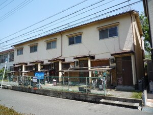安藤貸家外観写真