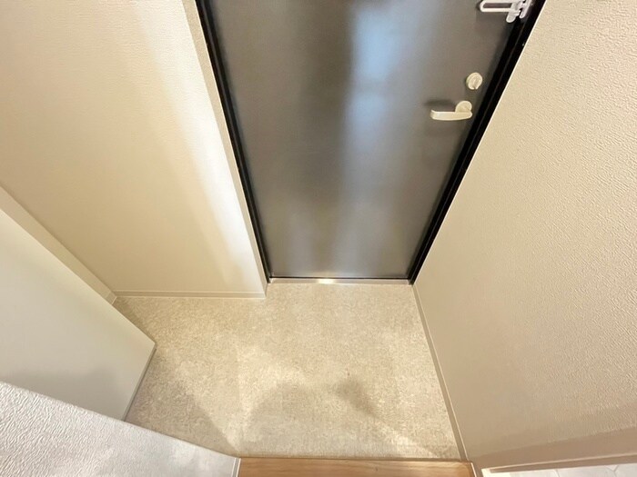 物件内観写真21　(玄関)