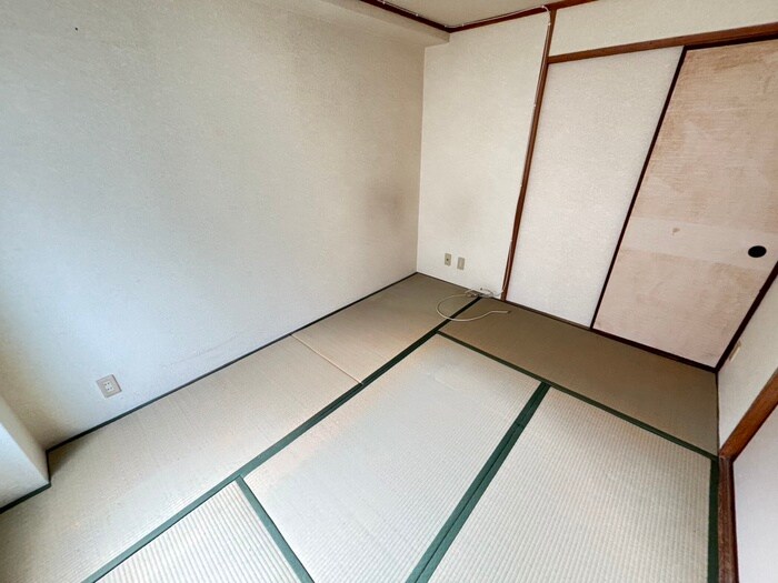 物件内観写真11　(居室)