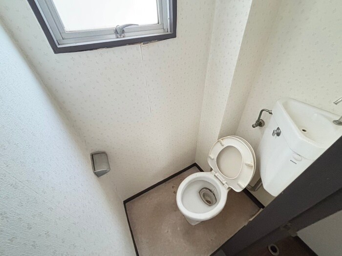 物件内観写真17　(トイレ)