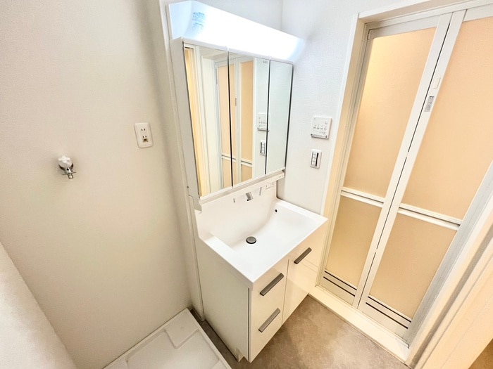 物件内観写真9　(洗面)