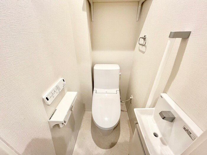 物件内観写真11　(トイレ)