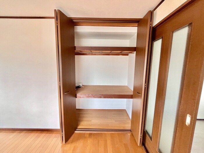 物件内観写真15　(収納)