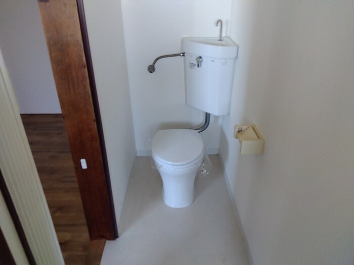 物件内観写真16　(トイレ)