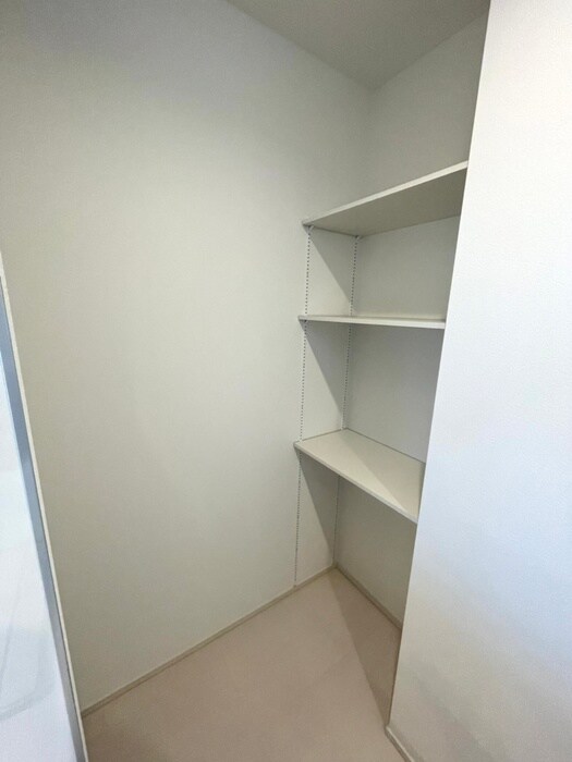 物件内観写真19　(収納)