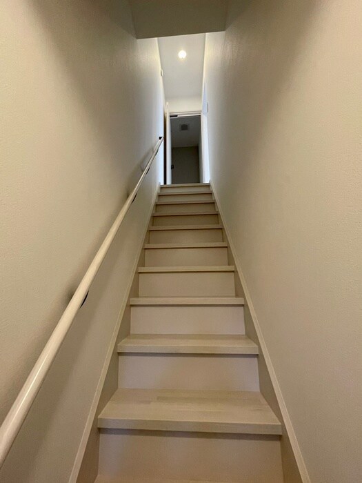 物件内観写真21　(廊下)