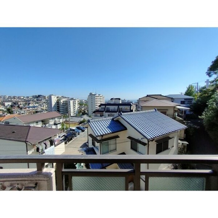 物件内観写真22　(室内からの展望)