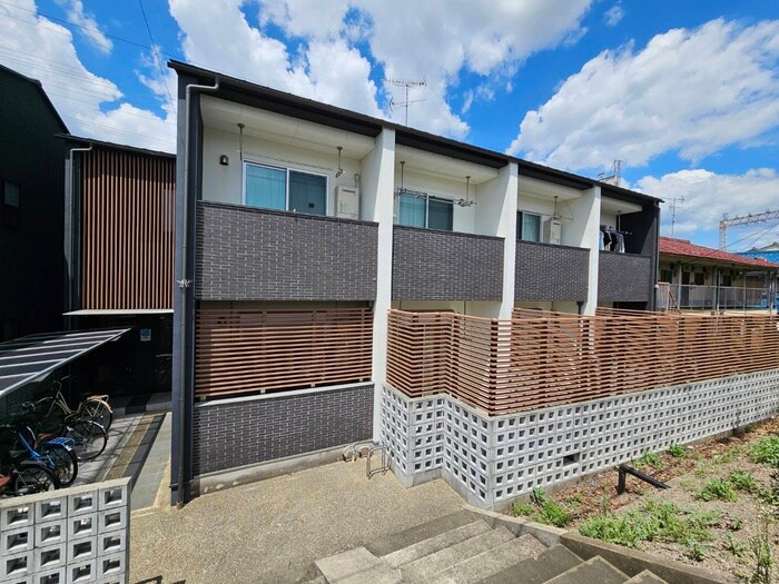 物件外観写真2　(外観写真)