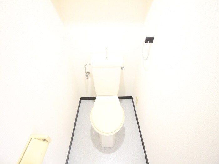 物件内観写真11　(トイレ)