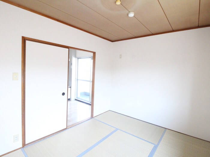 物件内観写真19　(居室)