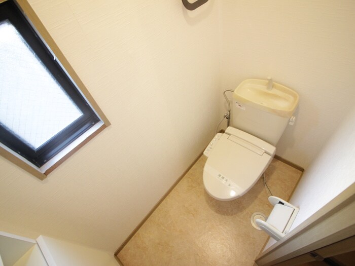 物件内観写真14　(トイレ)