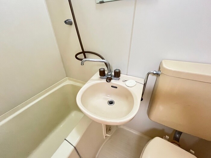 物件内観写真11　(洗面)