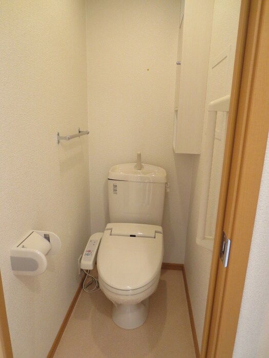 物件内観写真11　(トイレ)