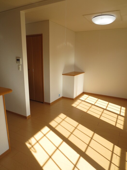 物件内観写真15　(居室)