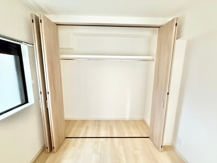 物件内観写真16　(収納)