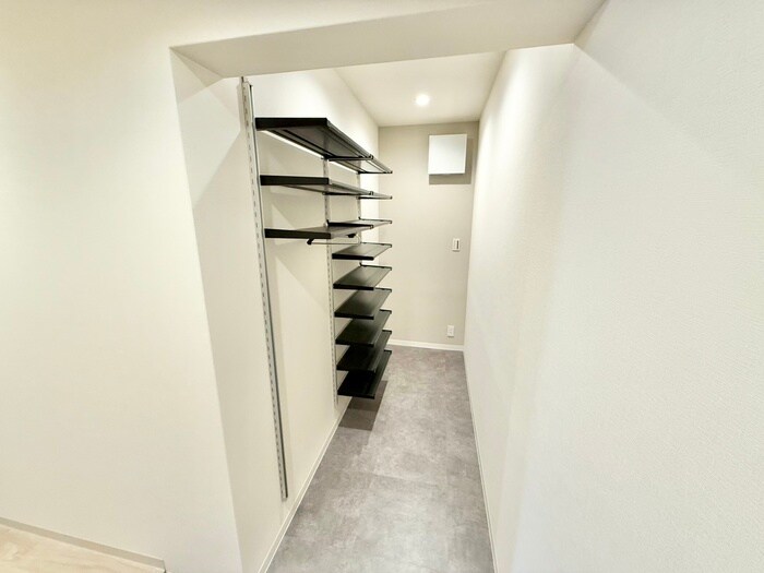 物件内観写真17　(靴箱)