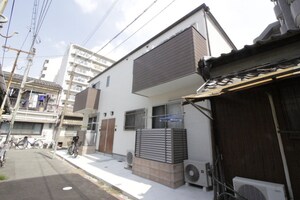 Eliso Karumo外観写真