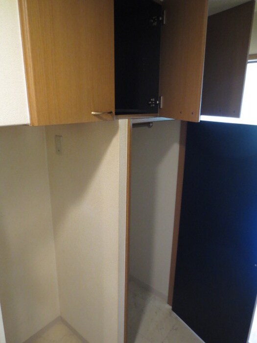 物件内観写真10　(収納)