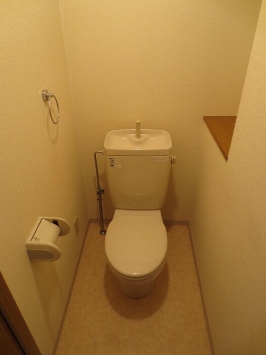 物件内観写真14　(トイレ)