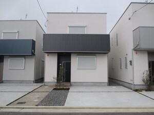 和´sガ－デンタウン7号棟外観写真