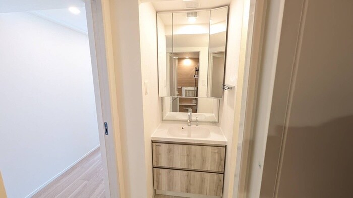 物件内観写真12　(洗面)