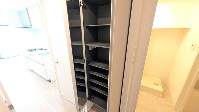 物件内観写真19　(靴箱)