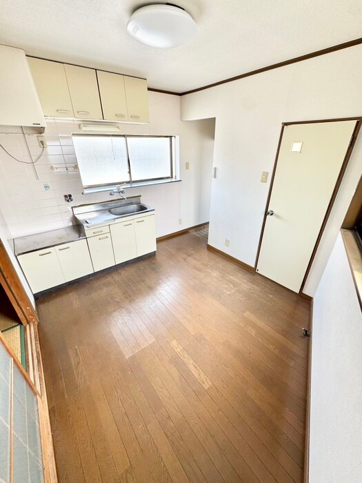 物件内観写真8　(キッチン)