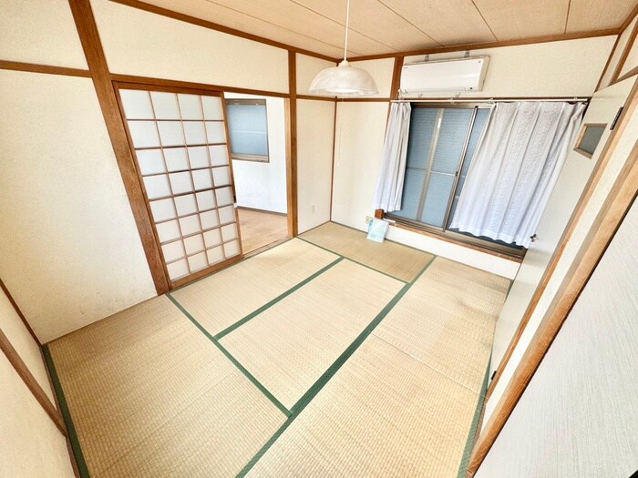 物件内観写真14　(居室)