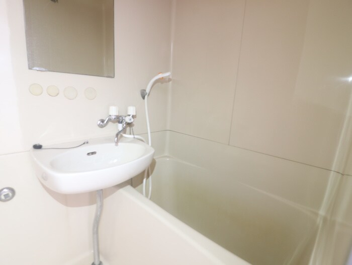 物件内観写真8　(バス／シャワールーム等)
