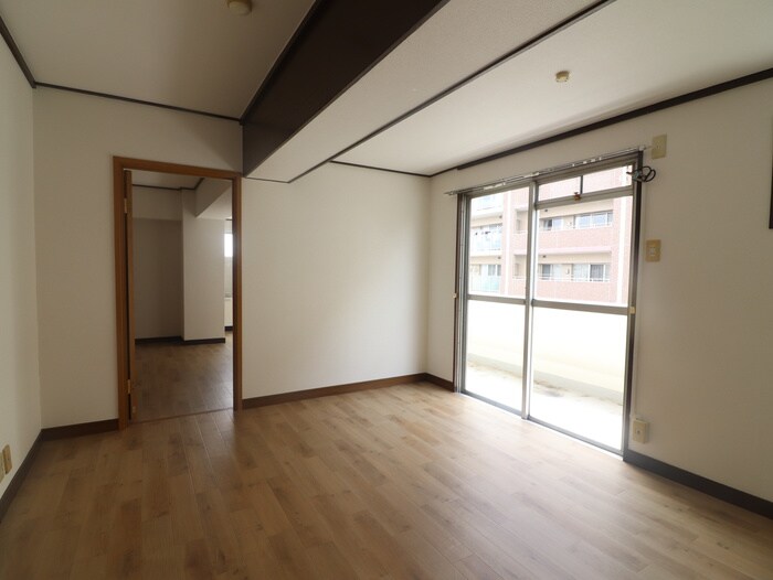 物件内観写真17　(居室)