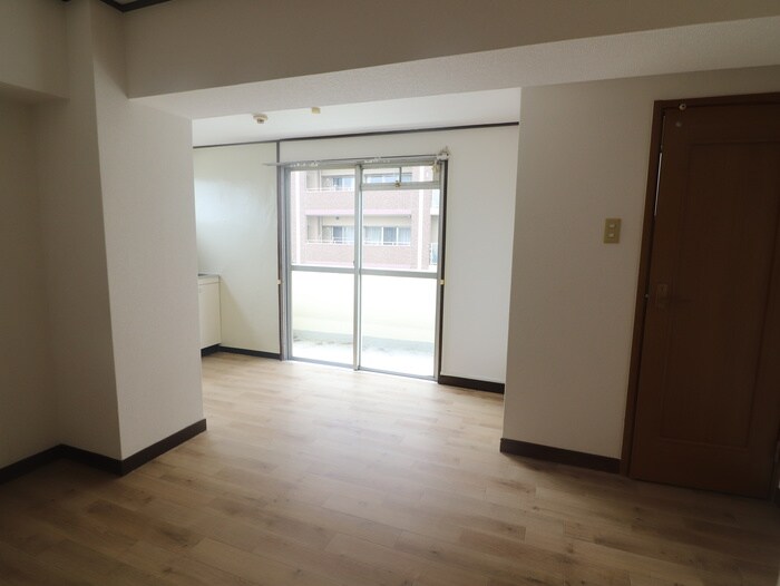 物件内観写真18　(居室)