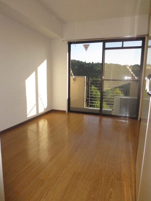 物件内観写真5　(居室)