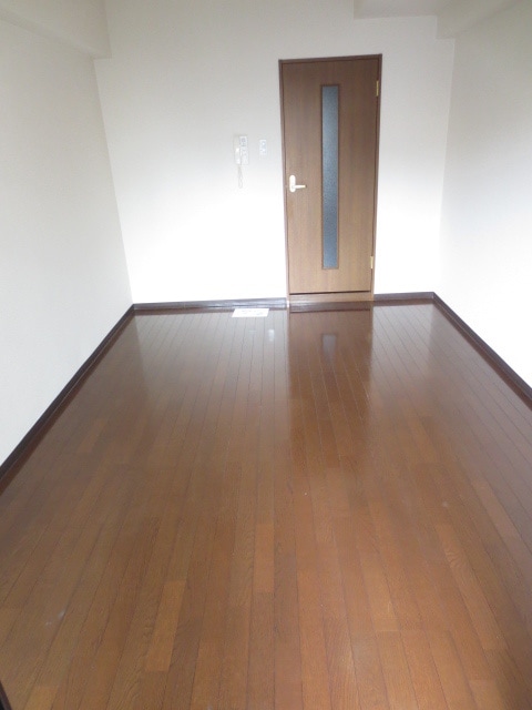 物件内観写真5　(居室)