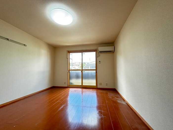 物件内観写真15　(居室)