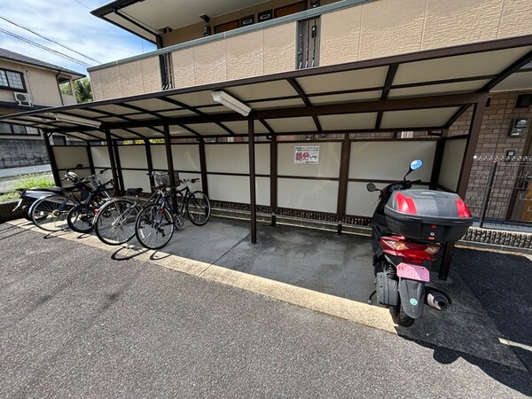 駐輪場