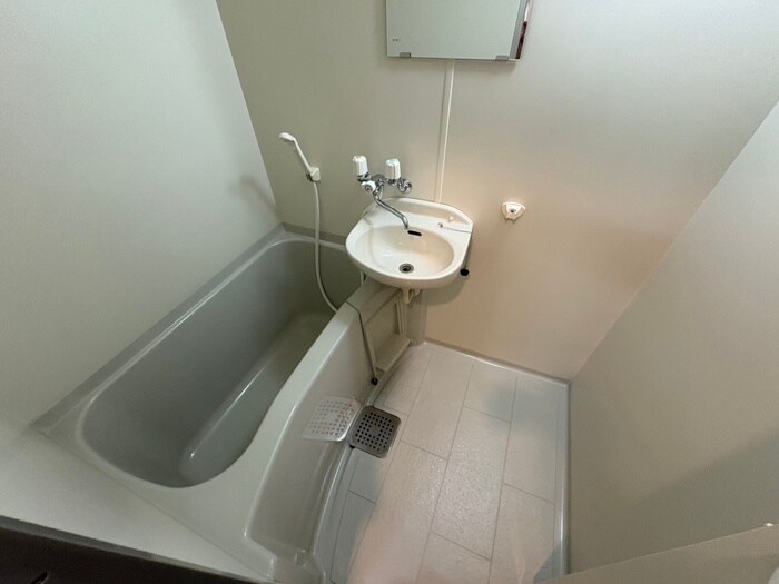 物件内観写真12　(バス／シャワールーム等)