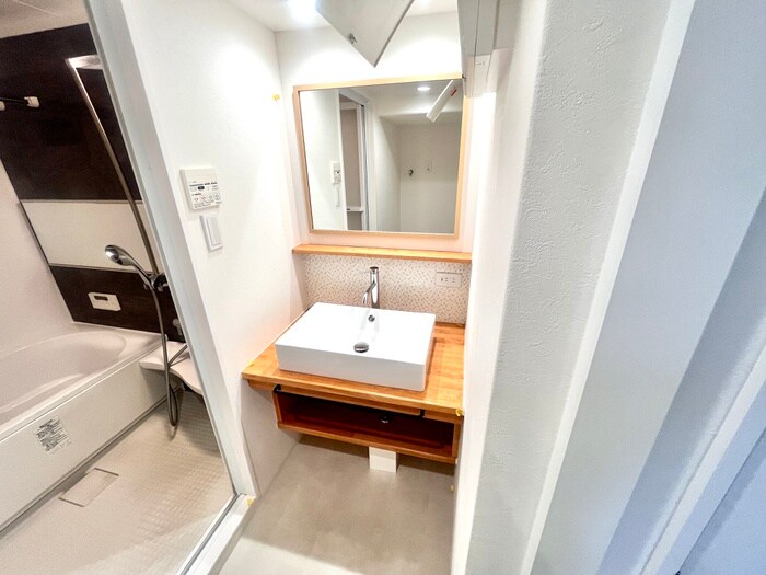 物件内観写真11　(洗面)