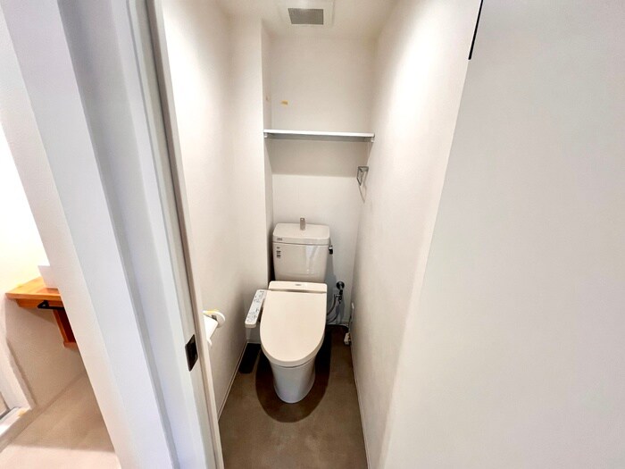 物件内観写真14　(トイレ)