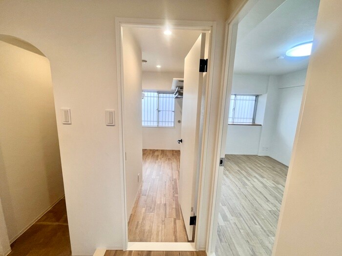 物件内観写真15　(収納)