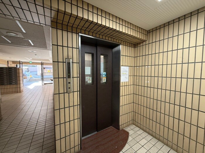 物件外観写真5　(建物設備)